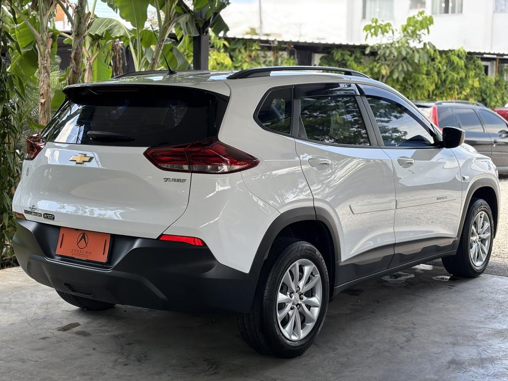 CHEVROLET Tracker - Foto