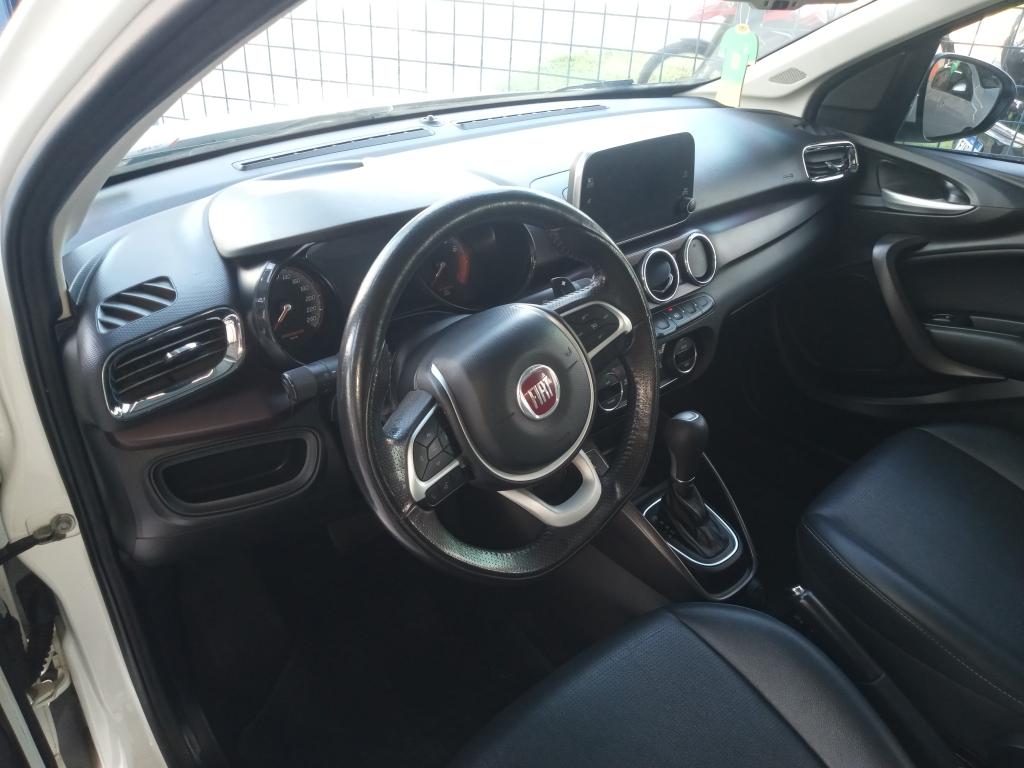 FIAT Cronos - Foto