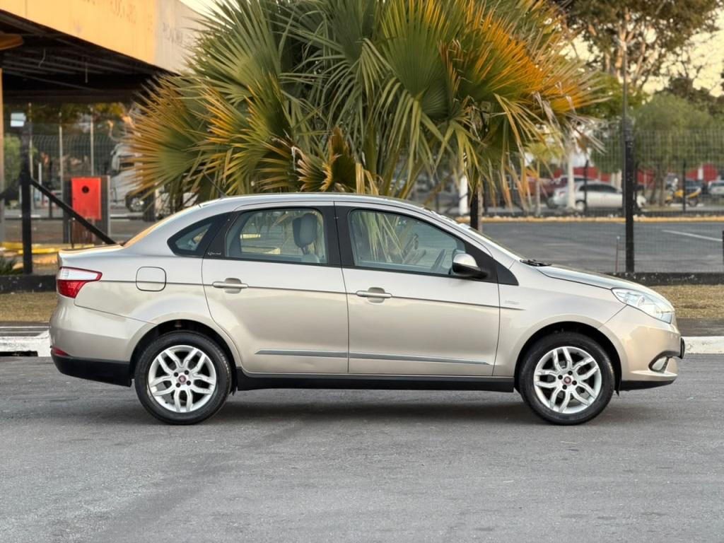 FIAT Grand Siena - Foto