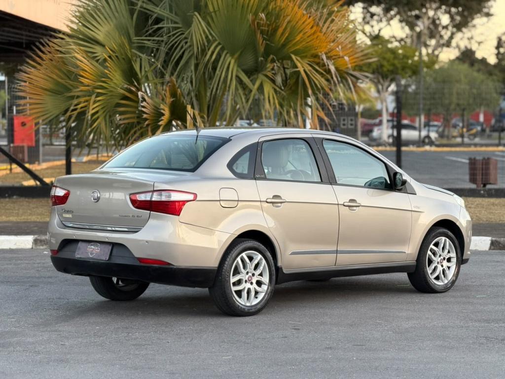 FIAT Grand Siena - Foto