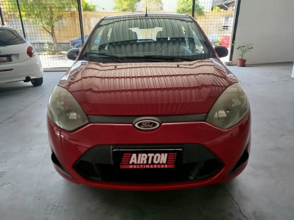 FORD Fiesta Hatch - Foto