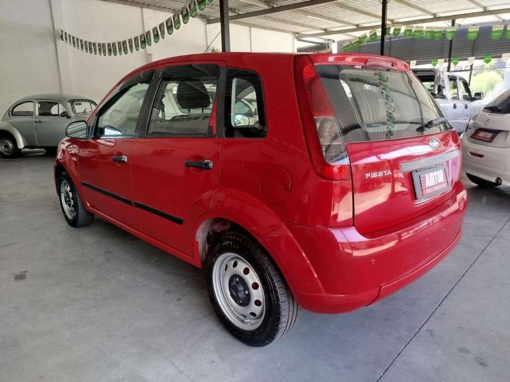 FORD Fiesta Hatch - Foto