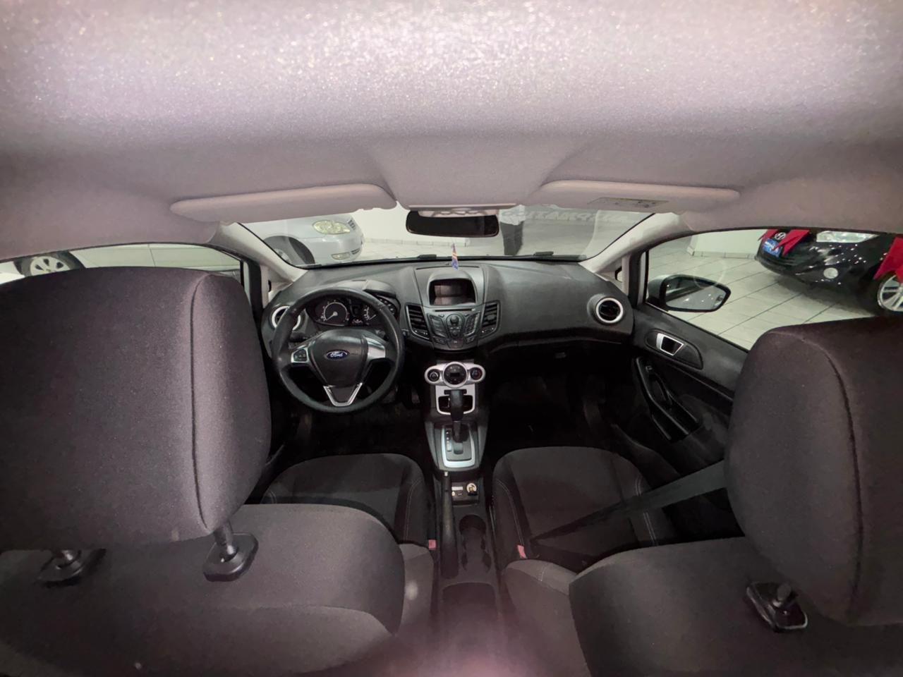 FORD Fiesta Hatch - Foto