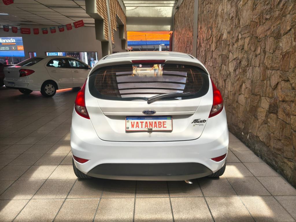 FORD Fiesta Hatch - Foto