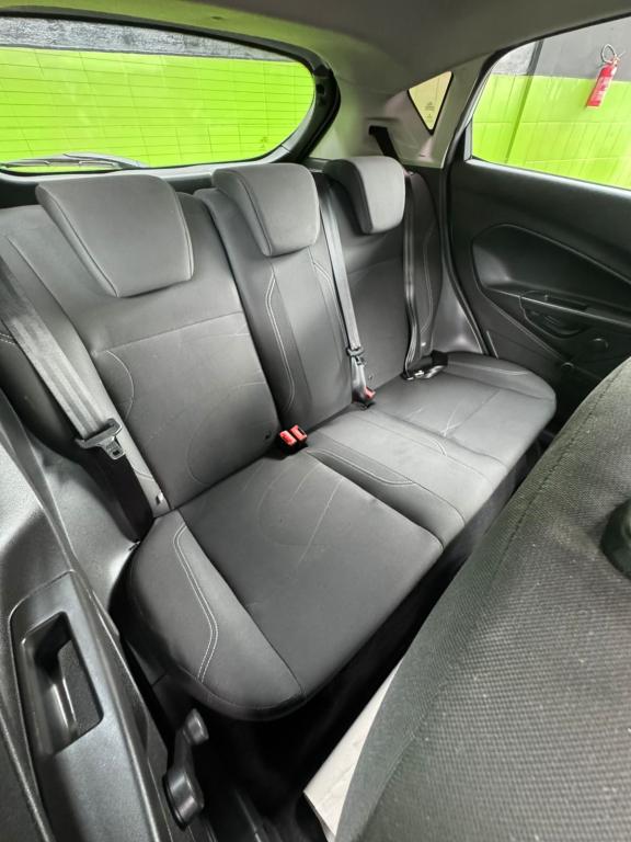 FORD Fiesta Hatch - Foto