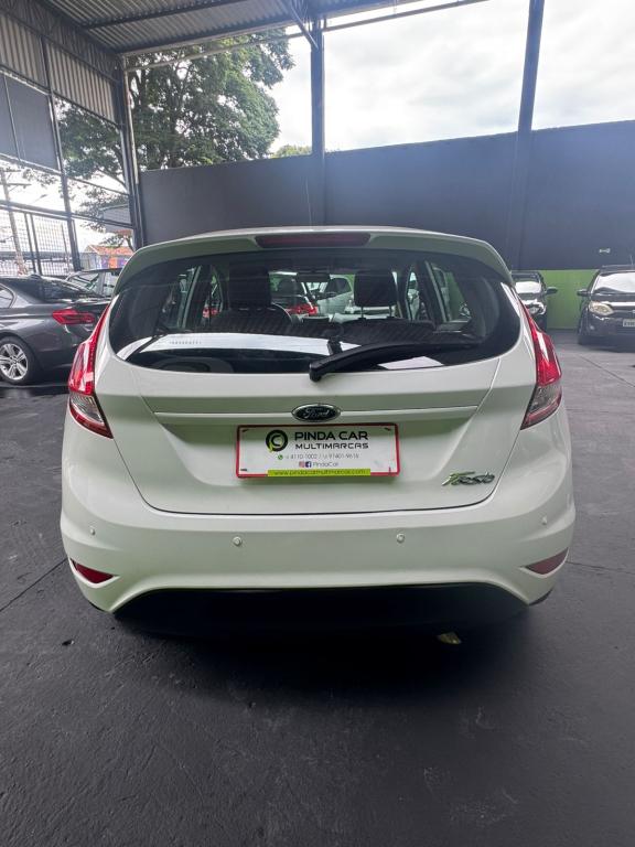 FORD Fiesta Hatch - Foto