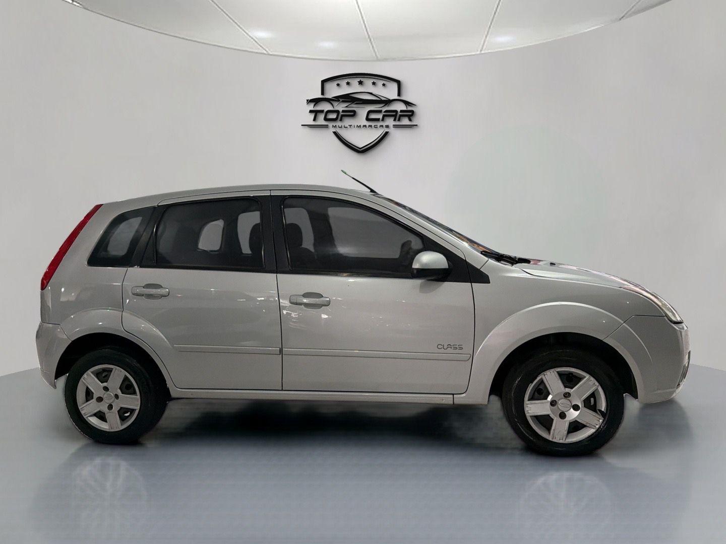 FORD Fiesta Hatch - Foto