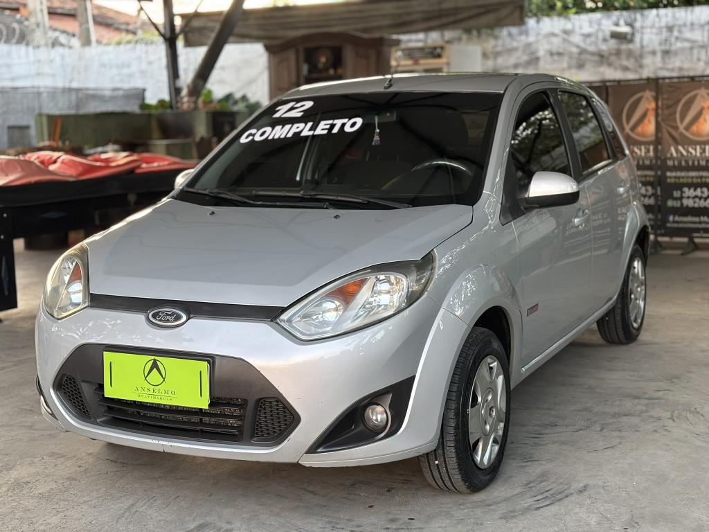 FORD Fiesta Hatch - Foto