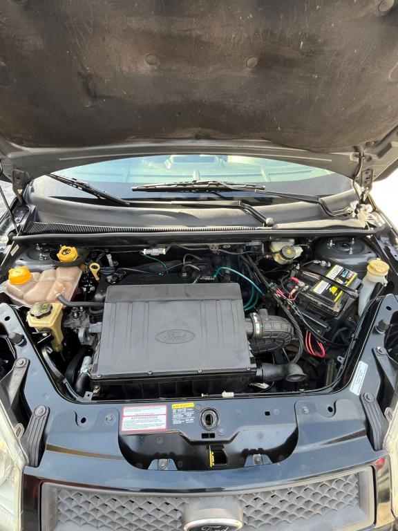 FORD Fiesta Hatch - Foto