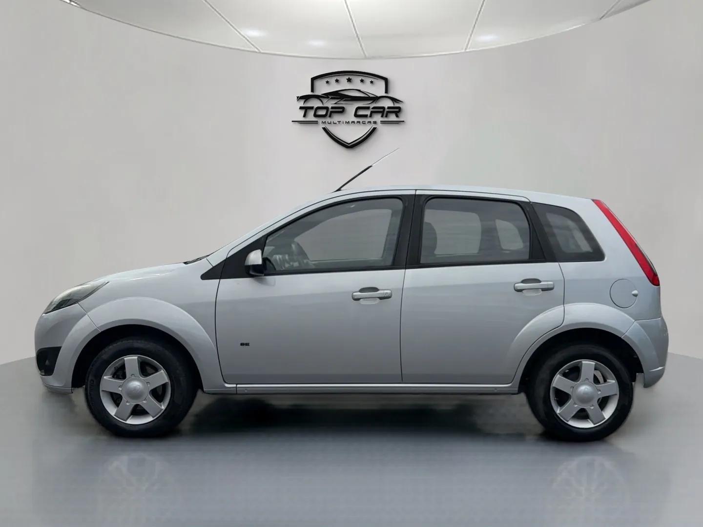 FORD Fiesta Hatch - Foto