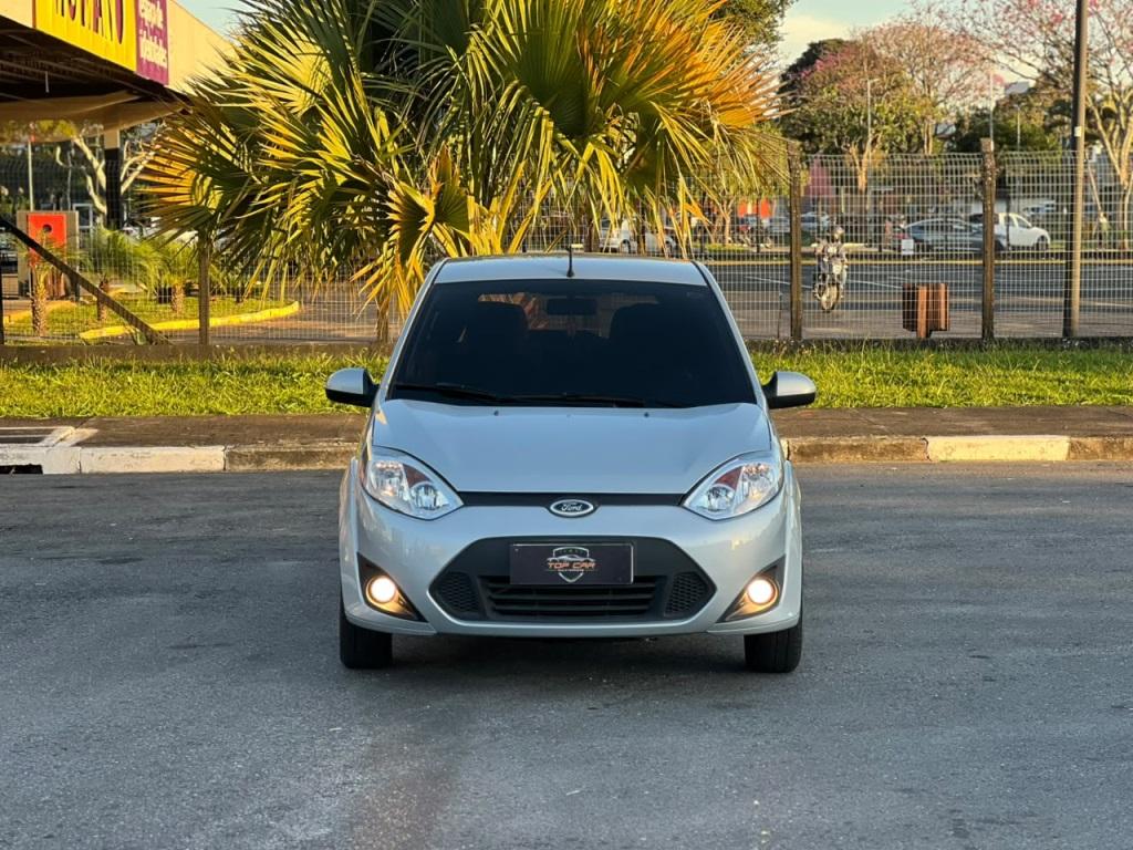FORD Fiesta Hatch - Foto