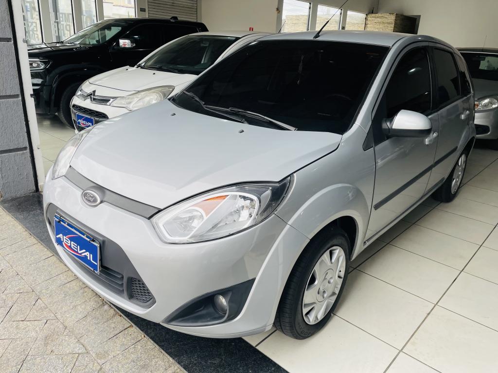 FORD Fiesta Hatch - Foto