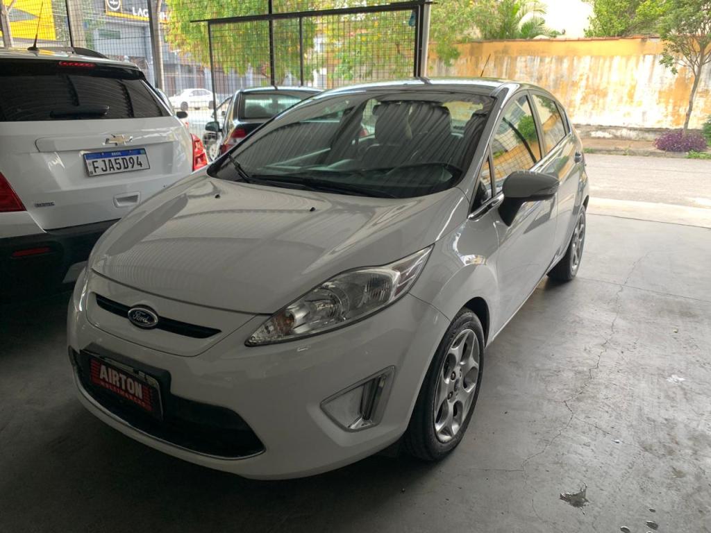 FORD Fiesta Hatch - Foto