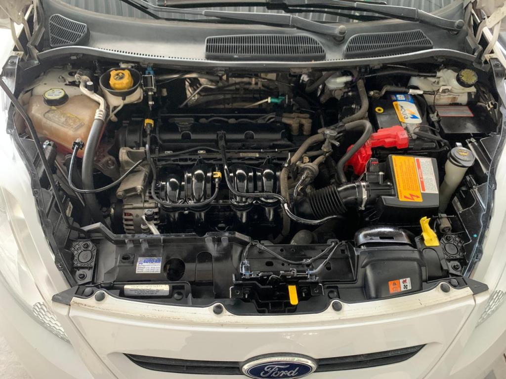 FORD Fiesta Hatch - Foto