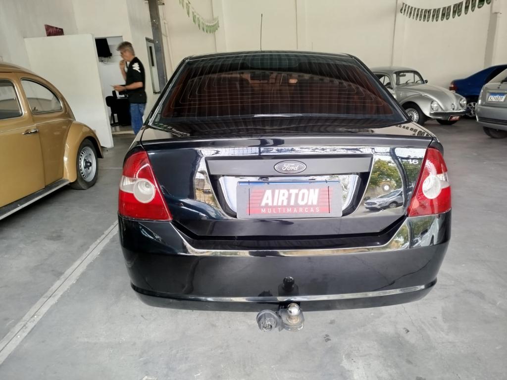 FORD Fiesta Sedan - Foto