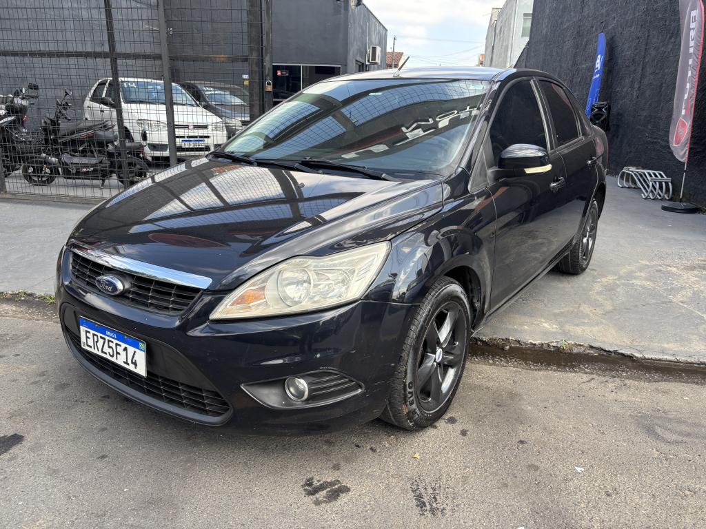 FORD Focus Sedan