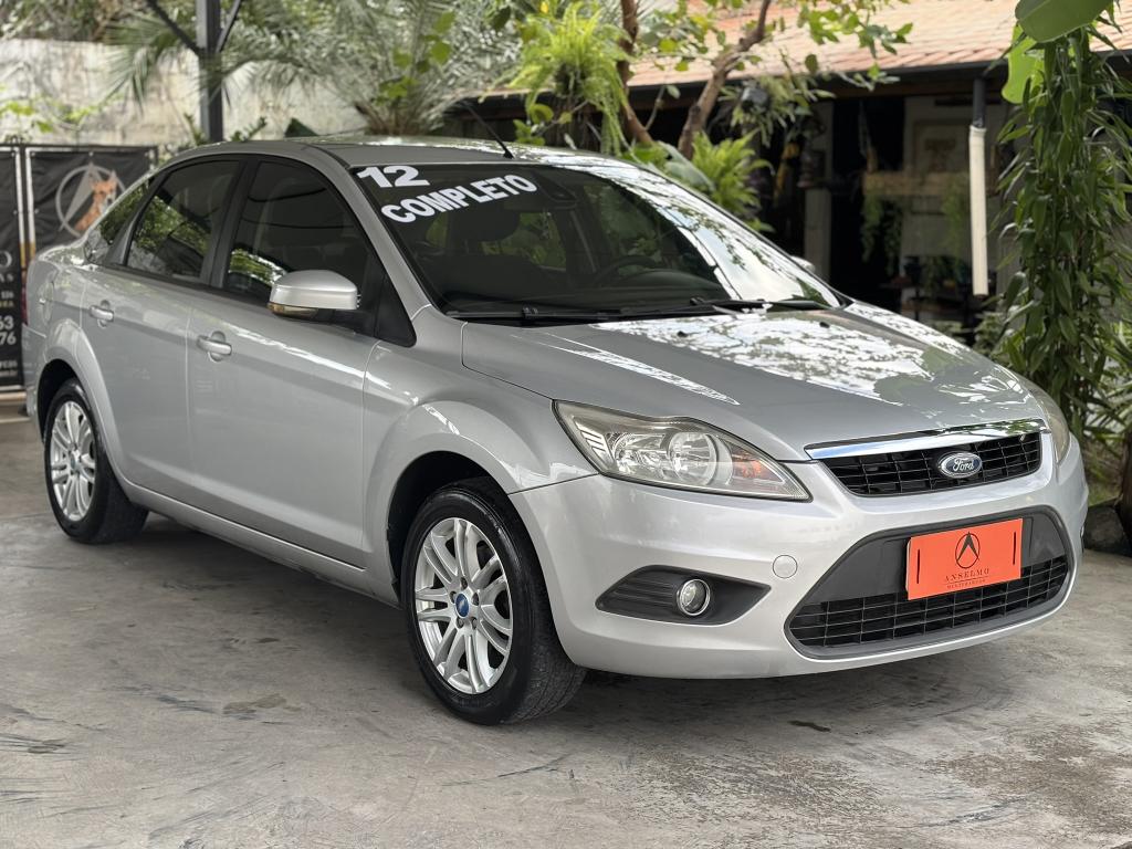 FORD Focus Sedan