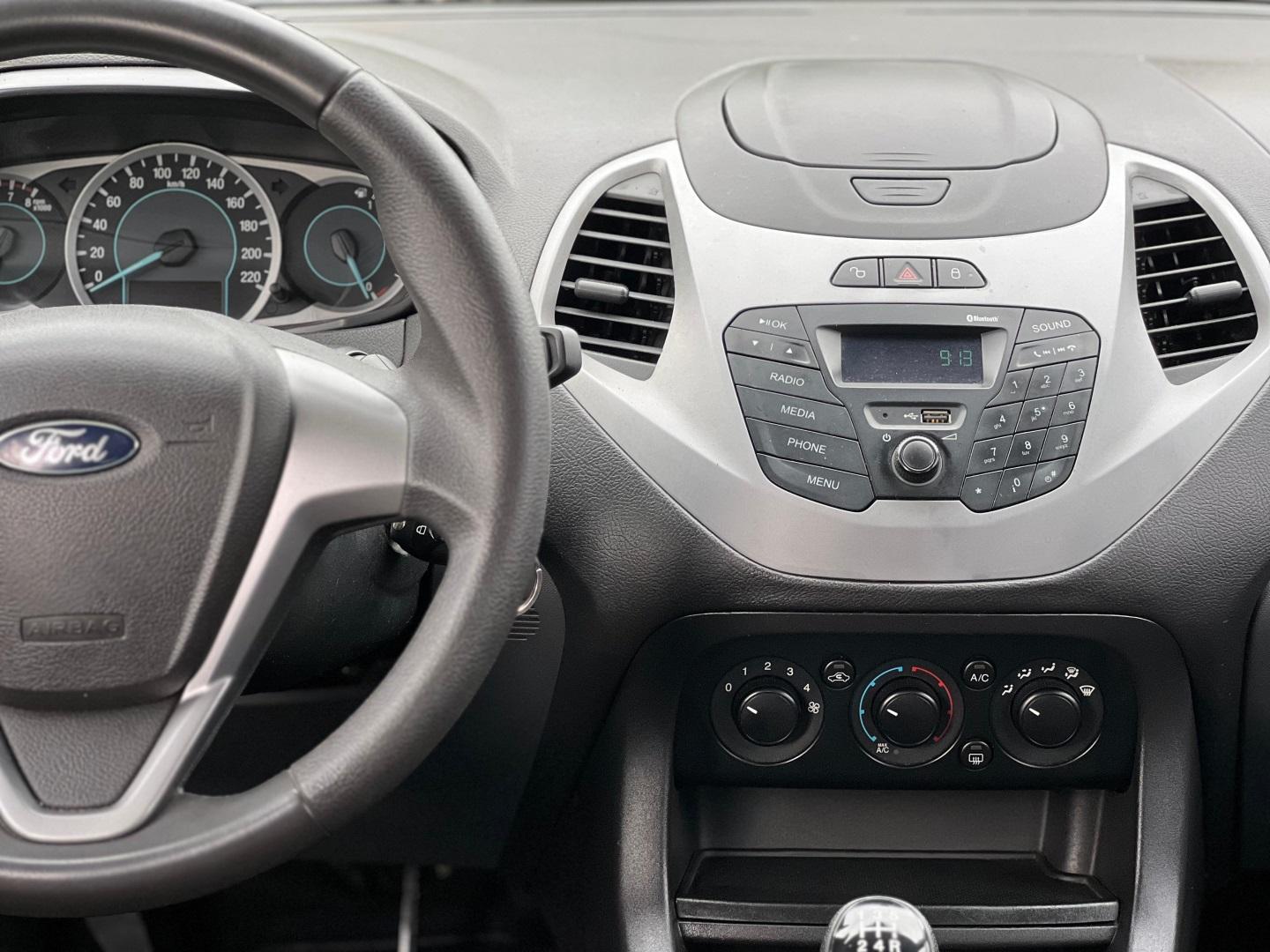 FORD Ka Hatch - Foto