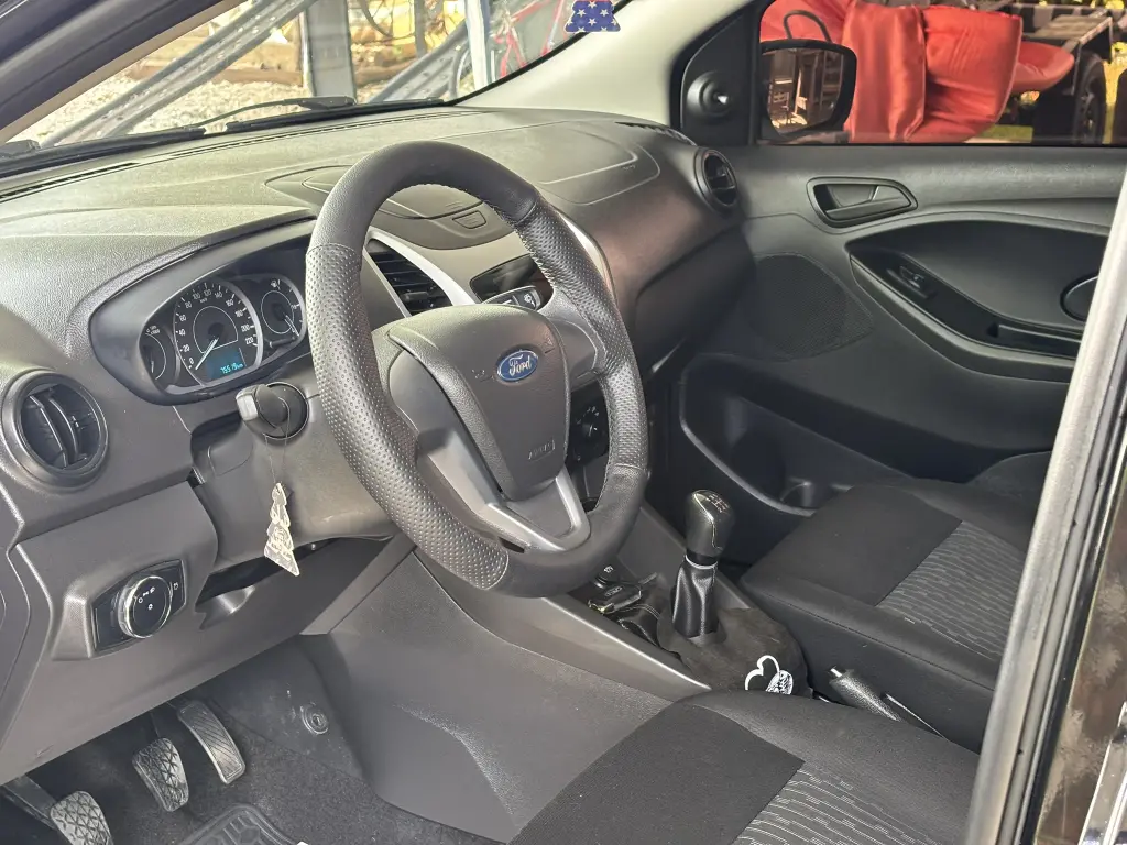 FORD Ka Hatch - Foto