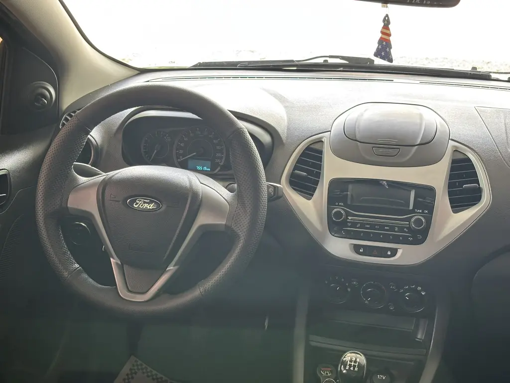 FORD Ka Hatch - Foto