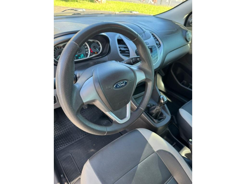 FORD Ka Hatch - Foto