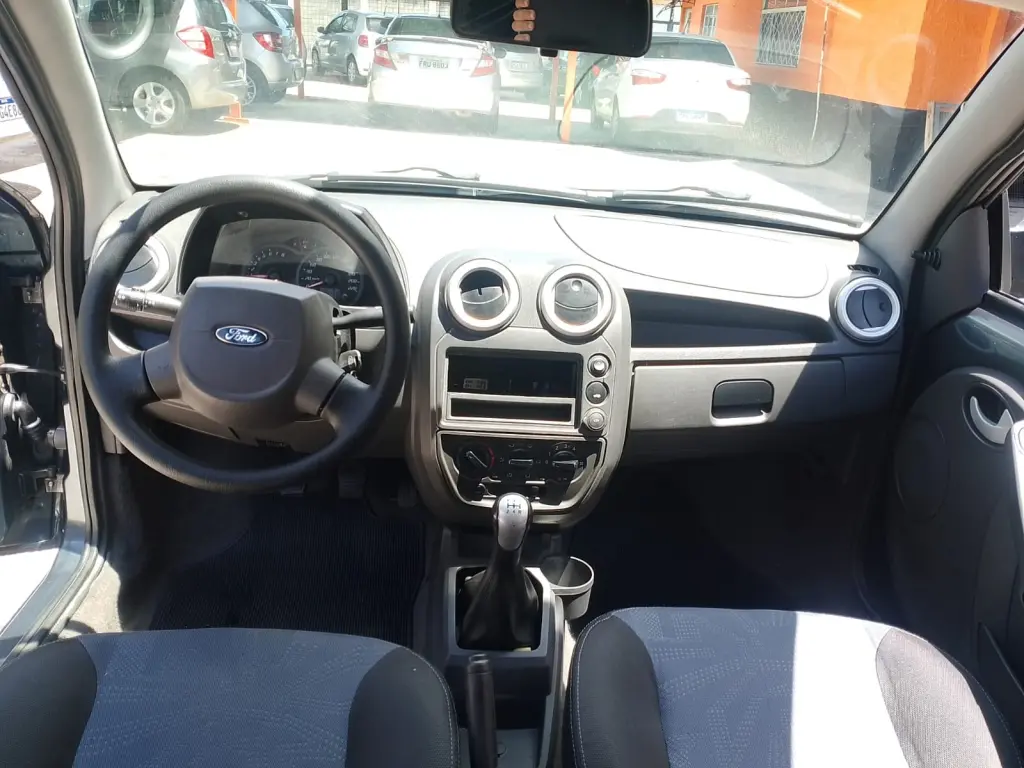 FORD Ka Hatch - Foto