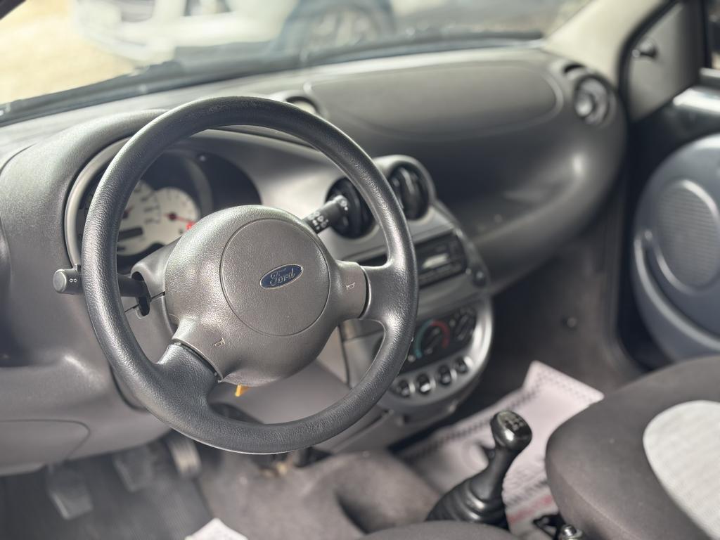 FORD Ka Hatch - Foto