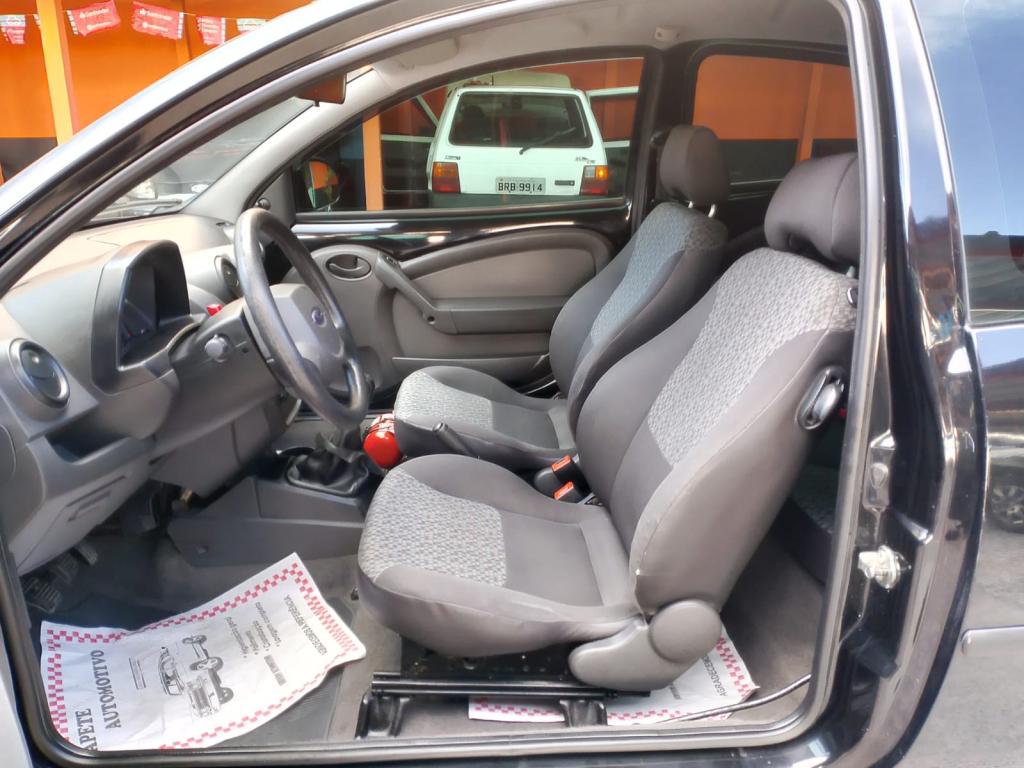 FORD Ka Hatch - Foto