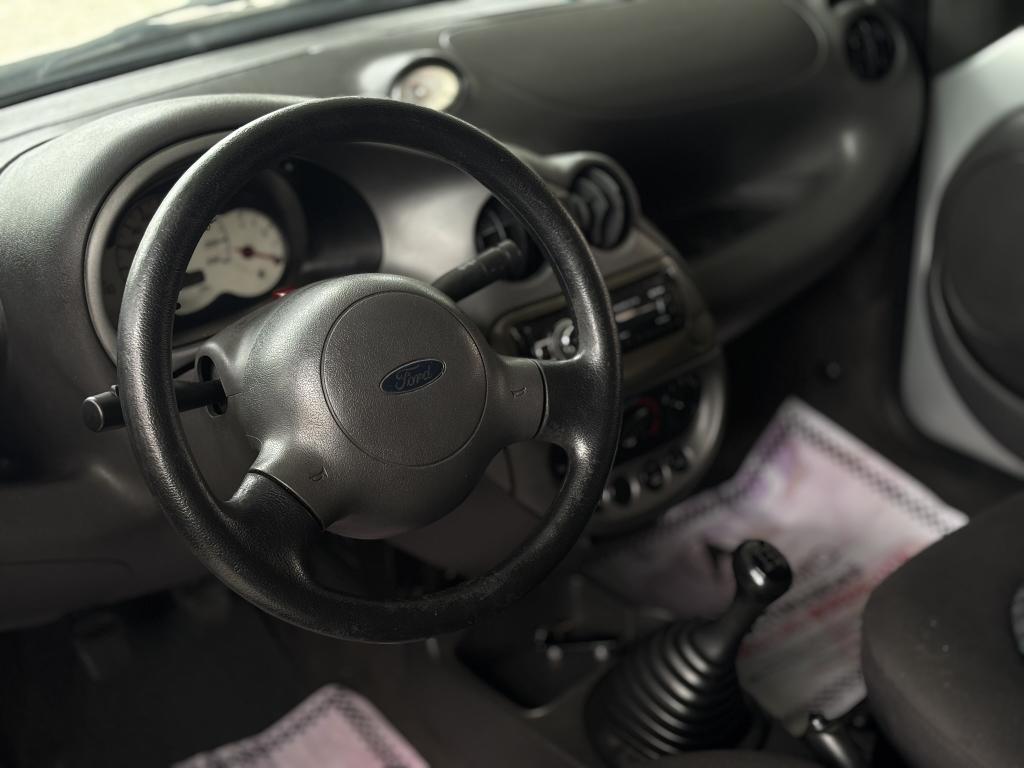 FORD Ka Hatch - Foto