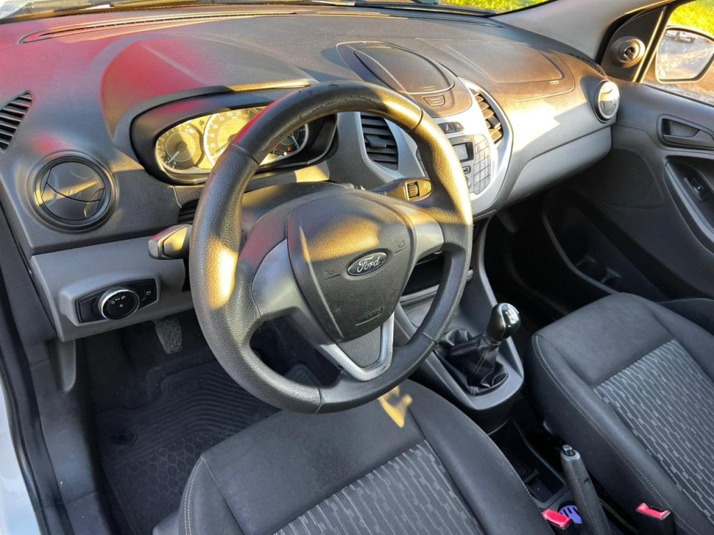 FORD Ka Hatch - Foto