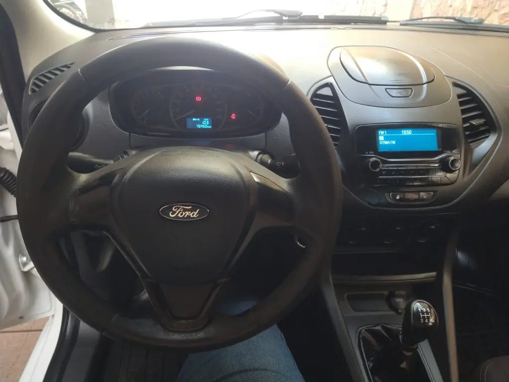 FORD Ka + Sedan - Foto