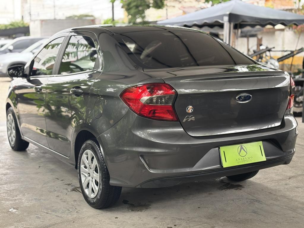 FORD Ka + Sedan - Foto