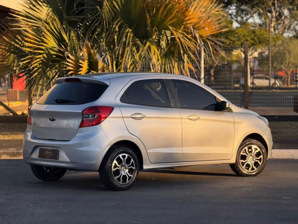 FORD Ka + Sedan - Foto