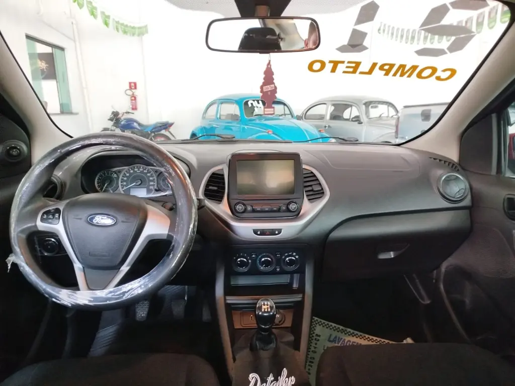 FORD Ka + Sedan - Foto