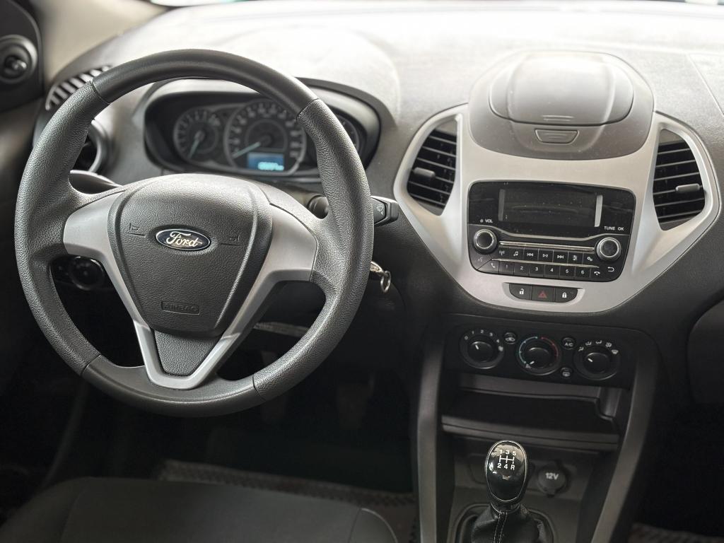 FORD Ka + Sedan - Foto