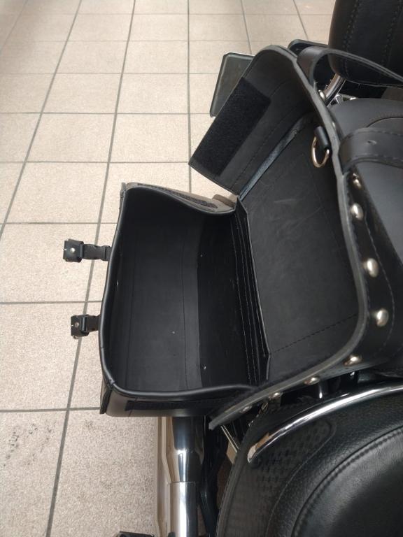 HARLEY DAVIDSON Softail DeLuxe - Foto