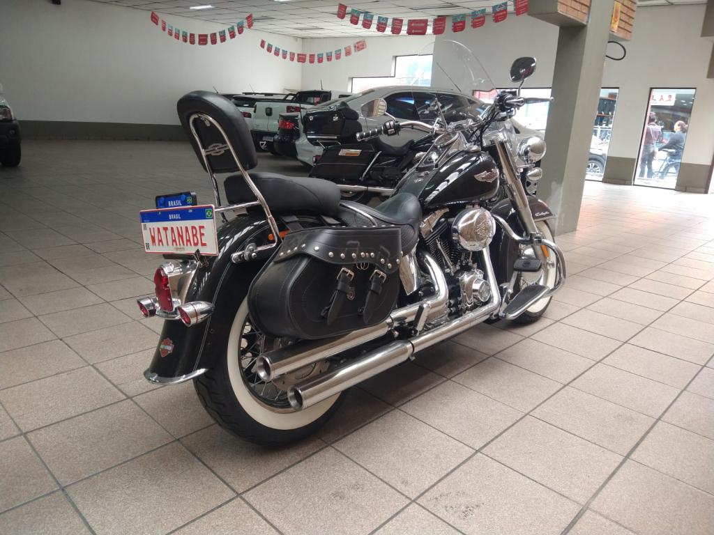 HARLEY DAVIDSON Softail DeLuxe - Foto