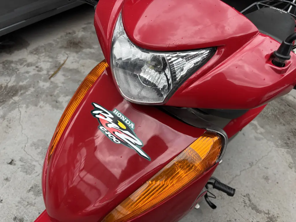 HONDA Biz 100 - Foto