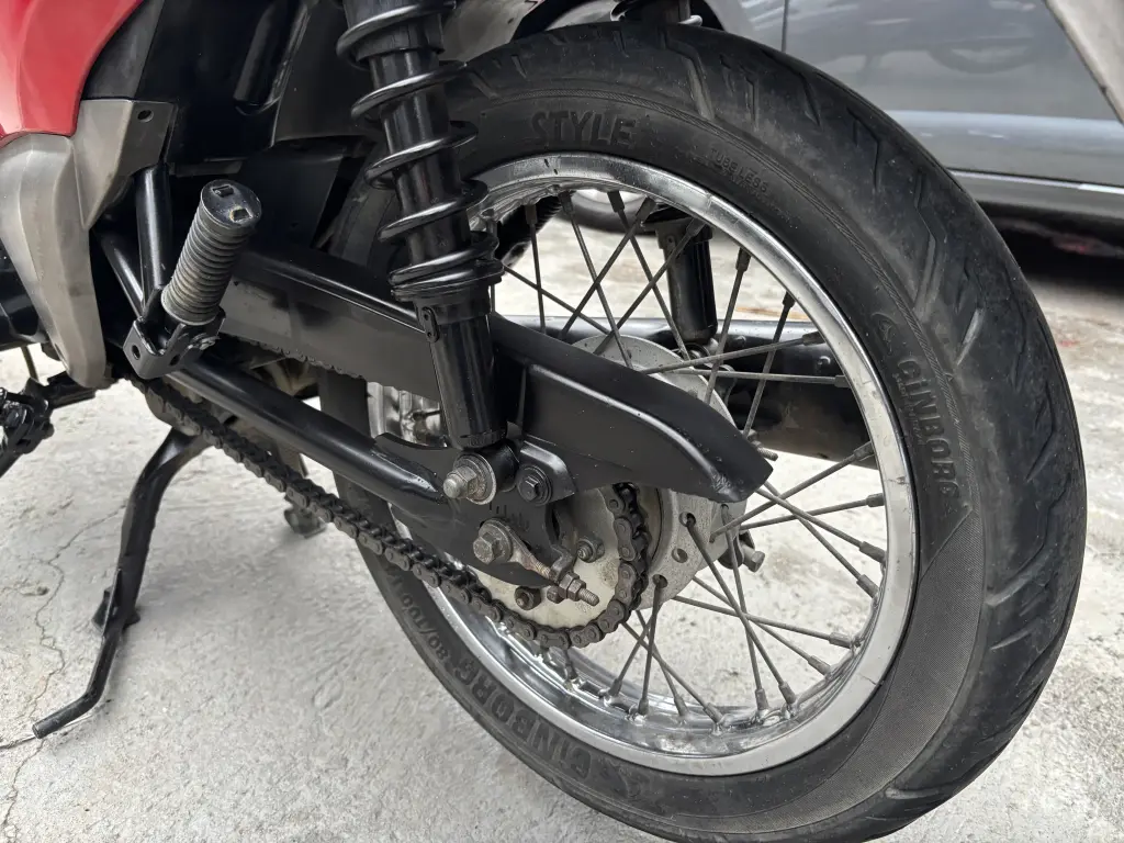 HONDA Biz 100 - Foto