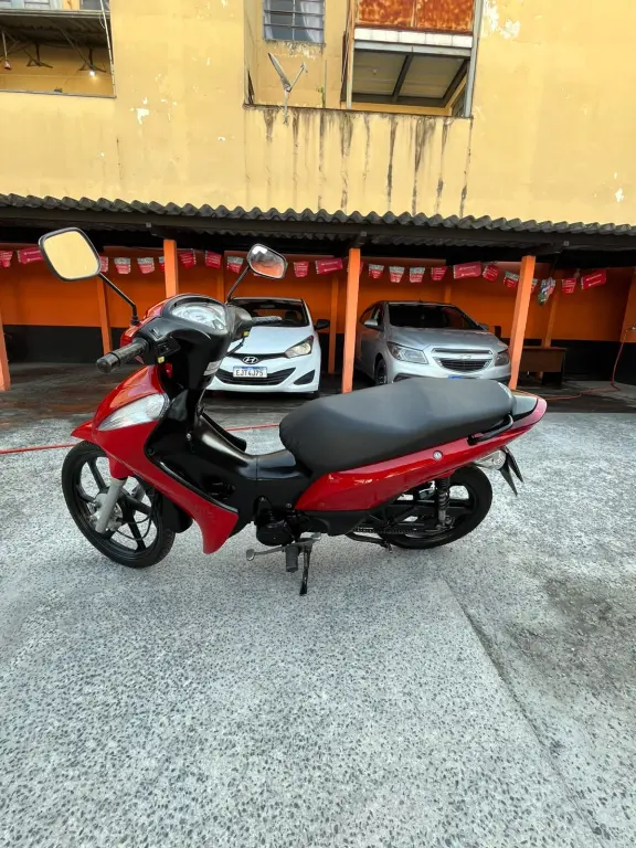 HONDA Biz 100 - Foto