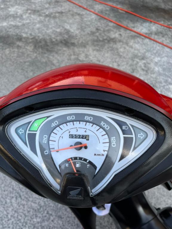 HONDA Biz 100 - Foto
