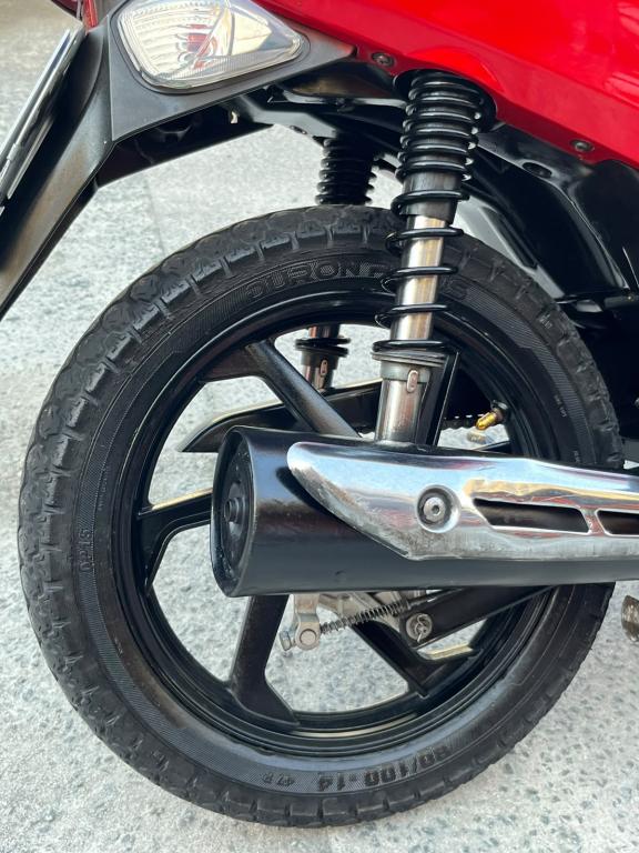 HONDA Biz 100 - Foto
