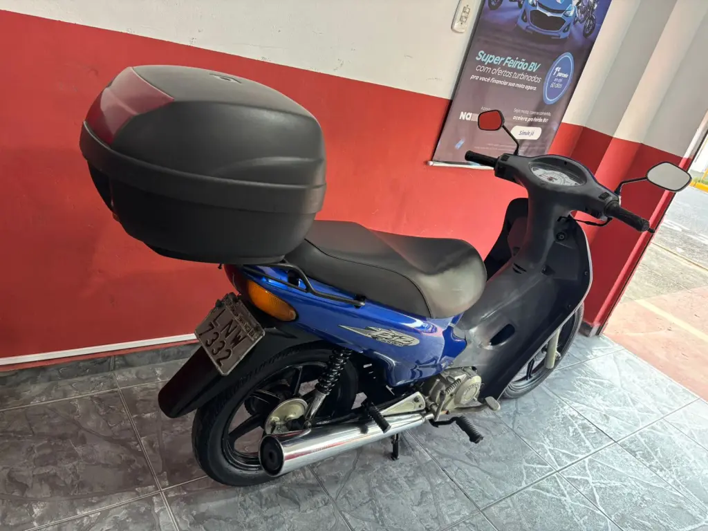 HONDA Biz 100 - Foto