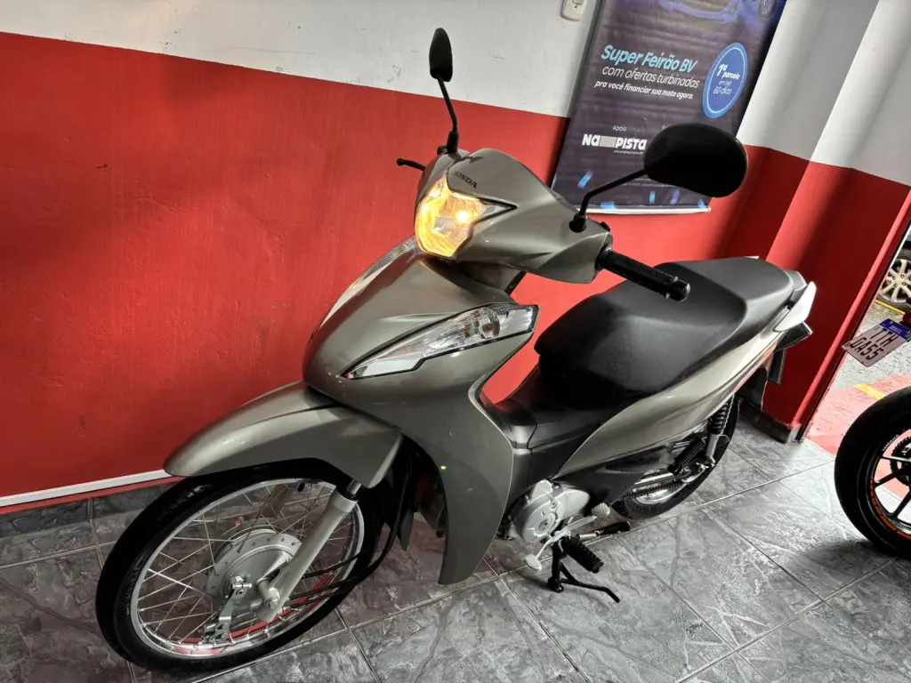 HONDA Biz 110 I - Foto