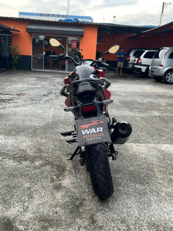 HONDA CB 250 F Twister - Foto