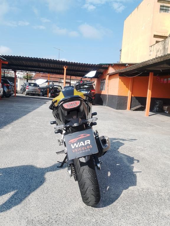 HONDA CB 300 F Twister - Foto