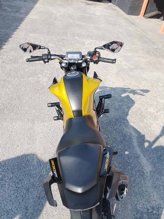 HONDA CB 300 F Twister - Foto
