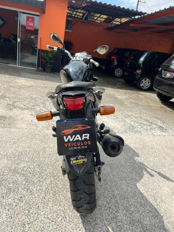 HONDA CB 300 R - Foto