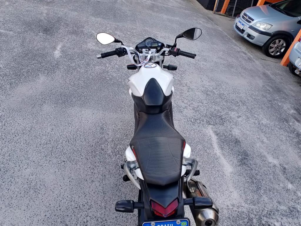 HONDA CB 300 R - Foto