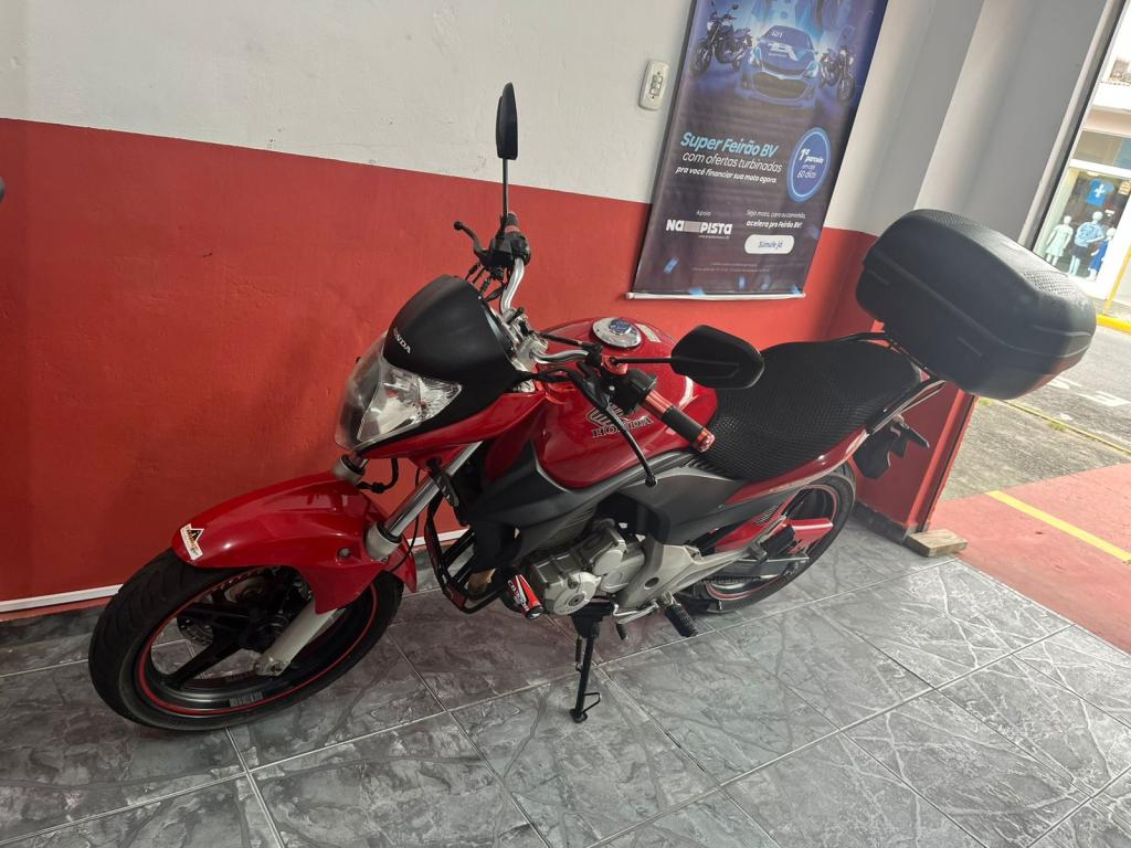 HONDA CB 300 R - Foto